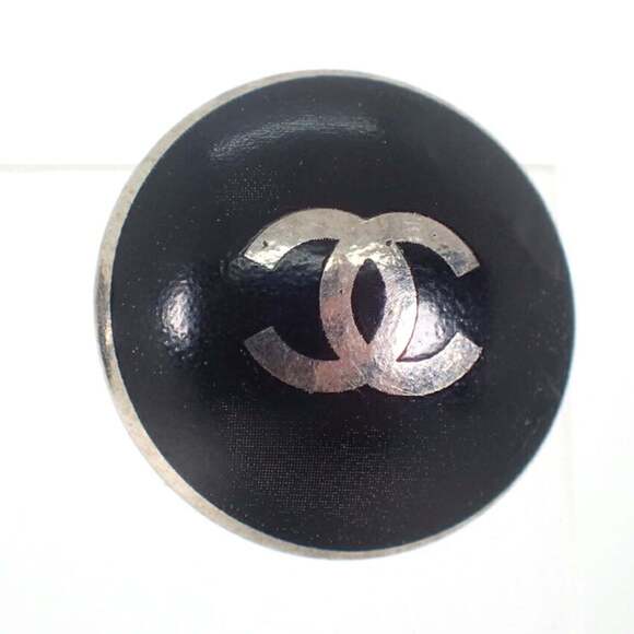 CHANEL Gold Earrings main image 6